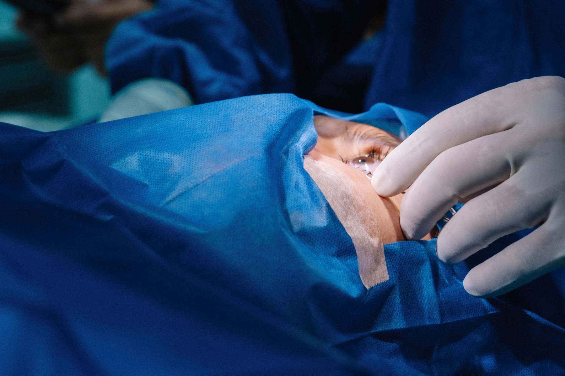 Patient receiving No Medical Gap Cataract Surgery in Toowoomba